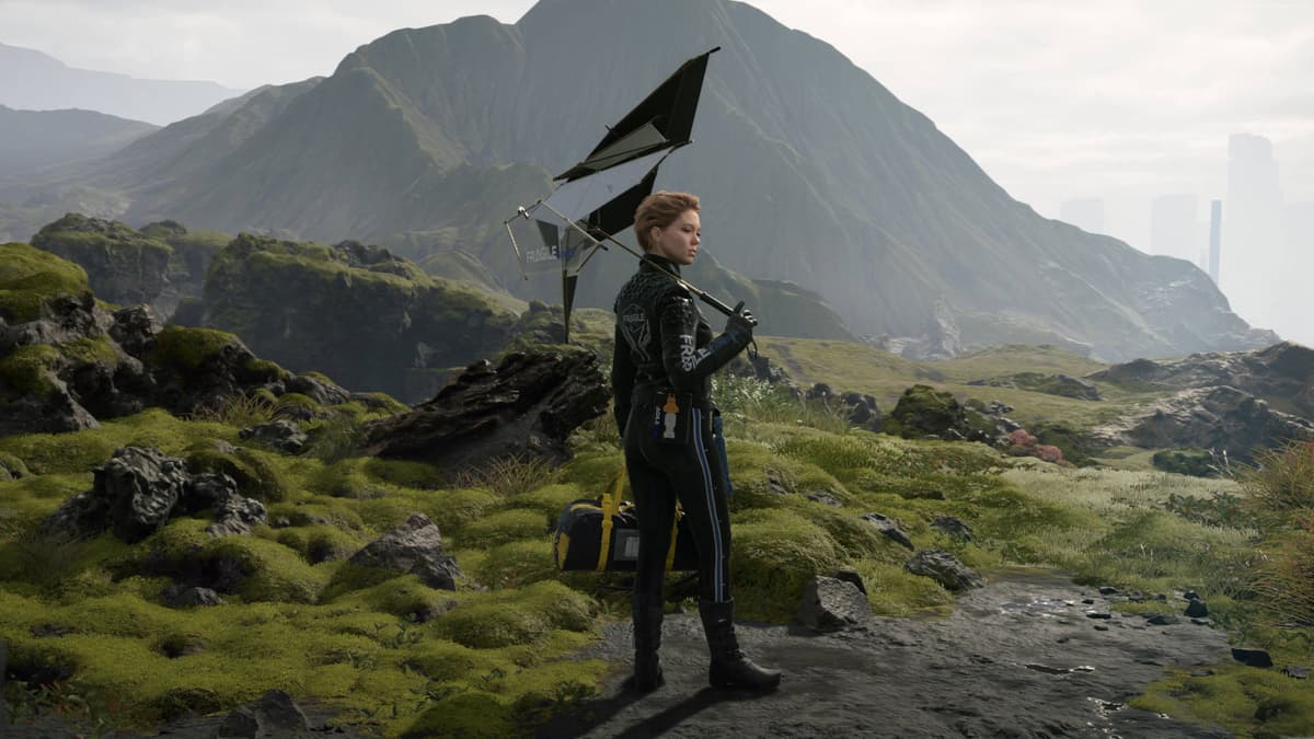 fragile-with-a-bag-death-stranding-4k-l3otktqz76ay1s2q.jpg
