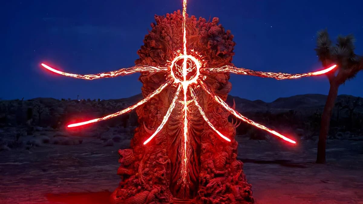 desert-statue.webp